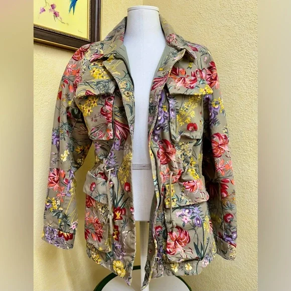 Floral Safari Jacket - Picture 2 of 15